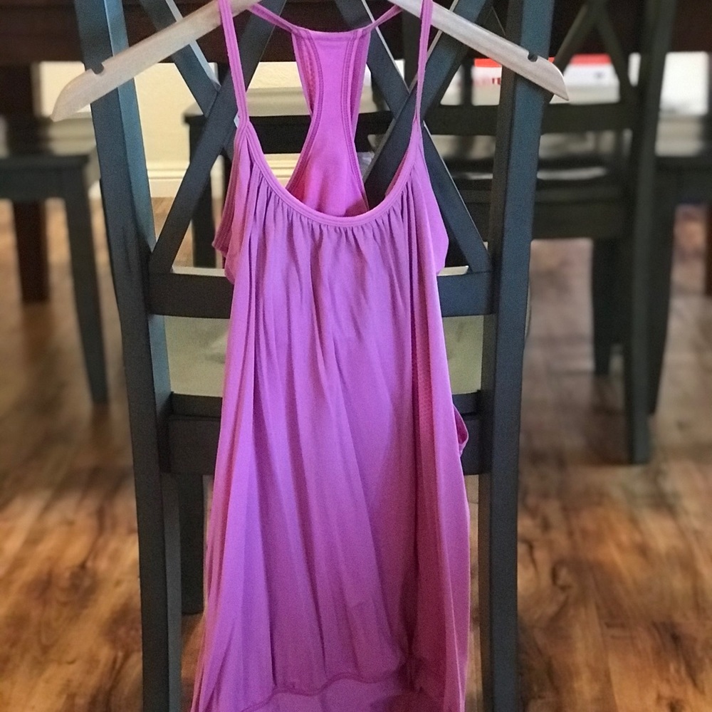 Lululemon no limits tank